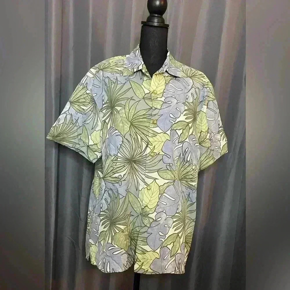 87. Tommy Bahamas Men’s Size Large Button Down Short Sleeve Shirt, EUC - Picture 1 of 5